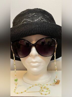 NEW pearl seed beads with patterned tile bead eyeglass lanyard or eyeglass chain